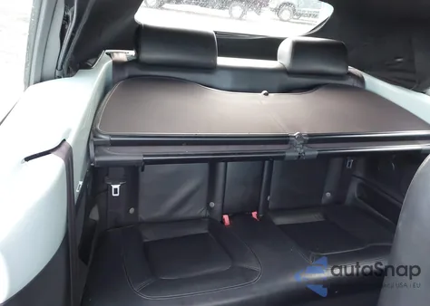 2006 Volkswagen New Beetle 2.5 from USA, damaged, VIN 3VWSF31Y86M323549